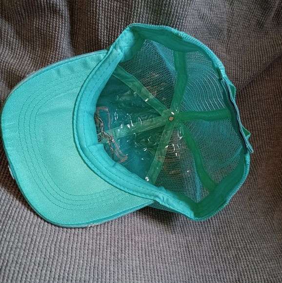 Patchwork hat - Picture 3 of 3